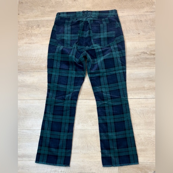NWT Vineyard Vines Jamie Blackwatch Kick Flare Plaid Velvet Pants Size 29 - Picture 9 of 9